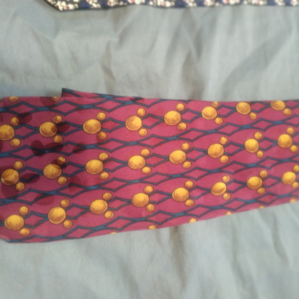 Ties - Picture 7 of 11